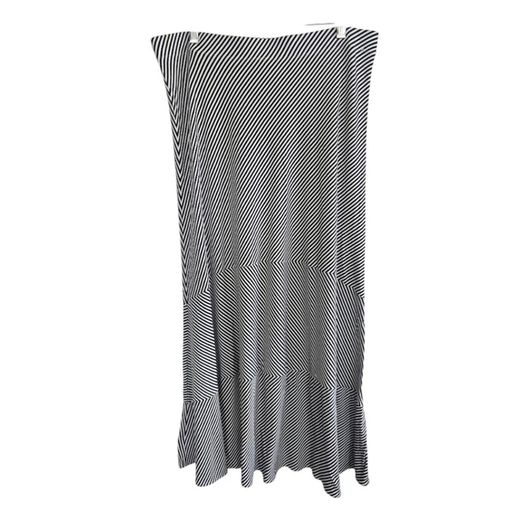 Chico’s Maxi Skirt Size 2 Women Striped White Black Seamed Flowy 36inches - Picture 1 of 9